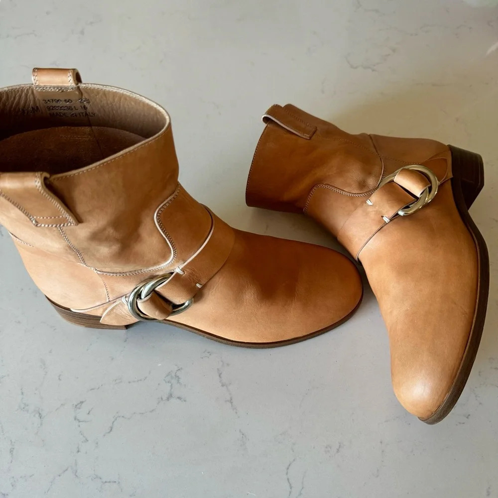 Frye Ricki Ring Harness Leather Boots Beige | Size 9.5